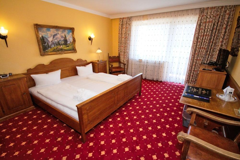 Atlas Grand Hotel Garmisch-Partenkirchen Exterior foto